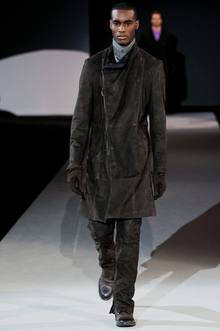 Giorgio Armani / - 2011-2012